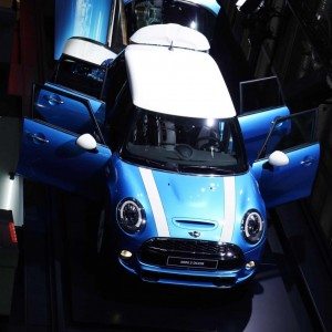 five door mini paris motor show