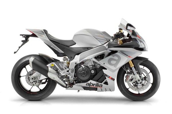 2015 Aprilia RSV4 RR (3)