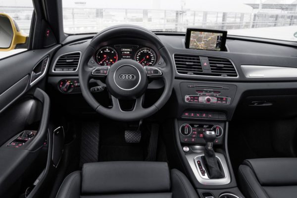 2015 Audi Q3 face-lift (12)