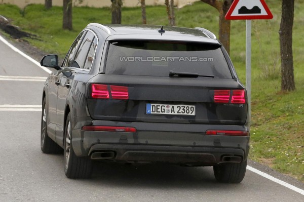 2015 Audi Q7 (4)