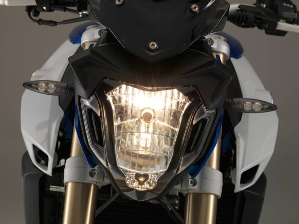 2015 BMW F800R (101)