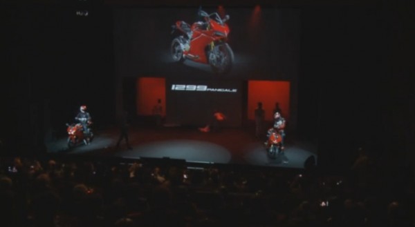 2015 Ducati 1299 Panigale (2)