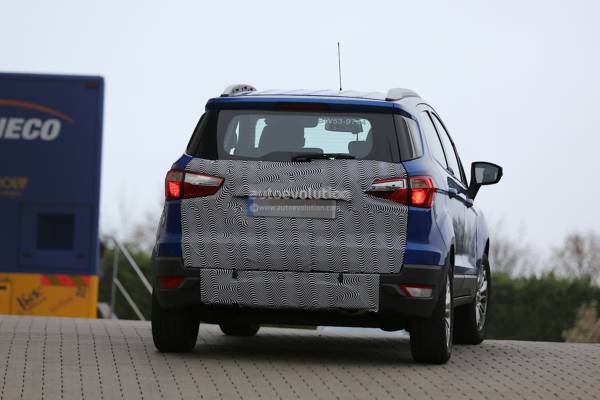 2015 Ford Ecosport face-lift (2)