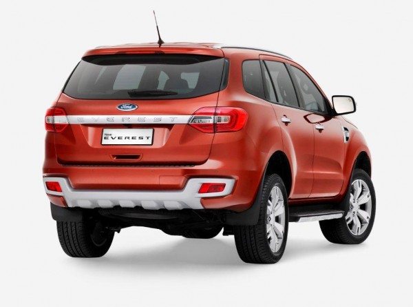 2015 Ford Endeavour (2)