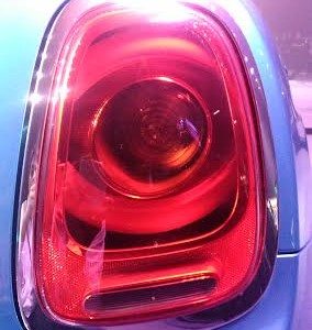 Mini India  door