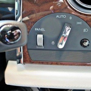 Rolls Royce Ghost Series II India Launch Headlight Switch