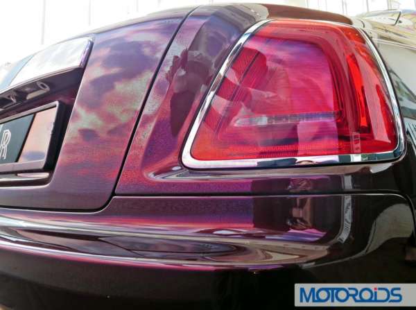 2015-Rolls-Royce-Ghost-Series-II-India-Launch-Tail-Light (20)