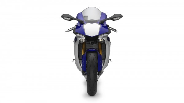 2015-Yamaha-YZF-R1-EU-Race-Blu-Studio-008