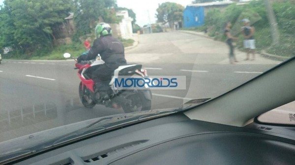 Bajaj-Pulsar-200-SS-Spied-in-Columbia-1