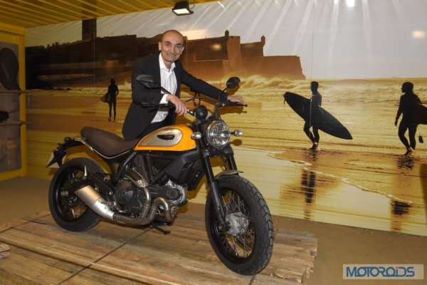 Ducati-Scrambler-Awarded-Most-Beautiful-Bike-At-EICMA-2014-Image-4