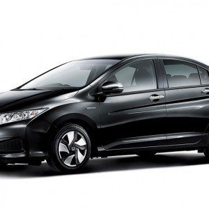 Honda City based Grace Hybrid