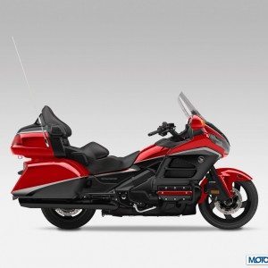 Honda Gold Wing India Dual Tone Candy Prominence Red