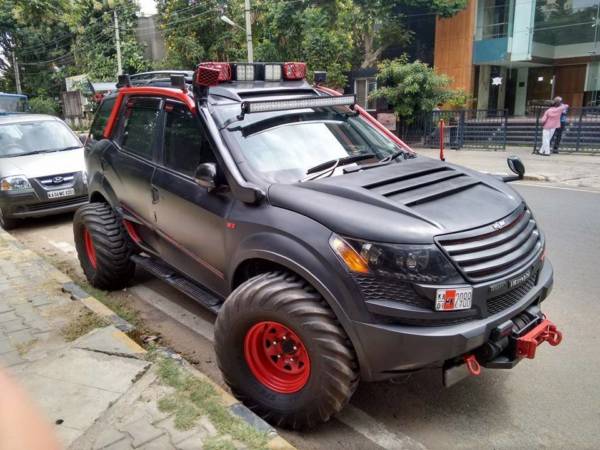 Intrepid a XUV500 based remorseless, unabashed brawn (3)