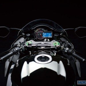 Kawasaki Ninja H Official Image  Rider POV