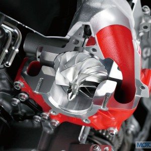 Kawasaki Ninja H Official Image  Cut Supercharger