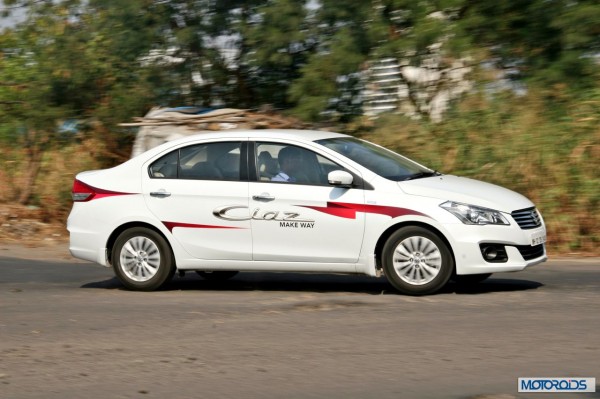 Maruti Suzuki Ciaaz side (4)