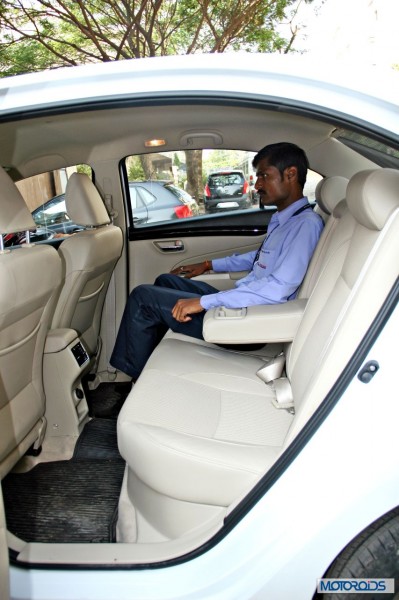 Maruti Suzuki Ciaz  backseat (1)