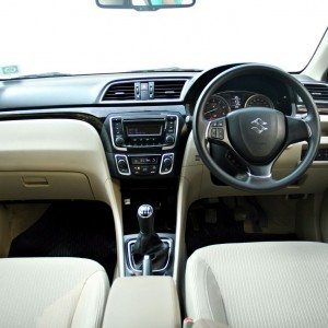 Maruti Suzuki Ciaz center console