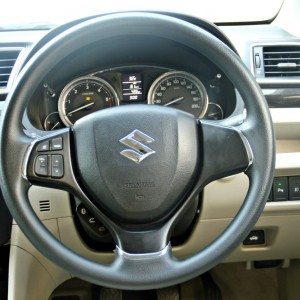 Maruti Suzuki Ciaz steering wheel