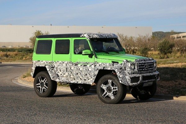 Mercedes Benz G63 AMG 4x4 (1)