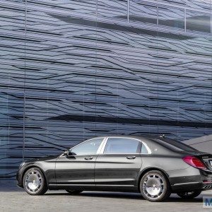 Mercedes Maybach S S Debut At LA Motor Show