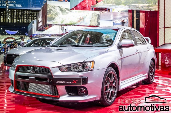 Mitsubishi-Lancer-Evolution-X-2015-1