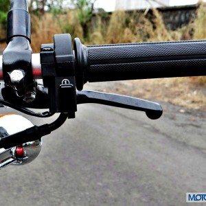 New Hero Splendor Pro Classic Review Handlebar Right