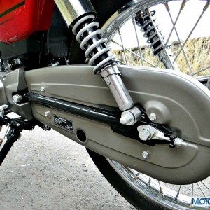 New Hero Splendor Pro Classic Review Rear suspension Chain Cover