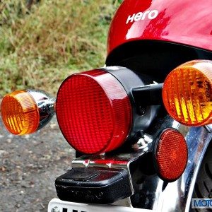 New Hero Splendor Pro Classic Review Tail Light