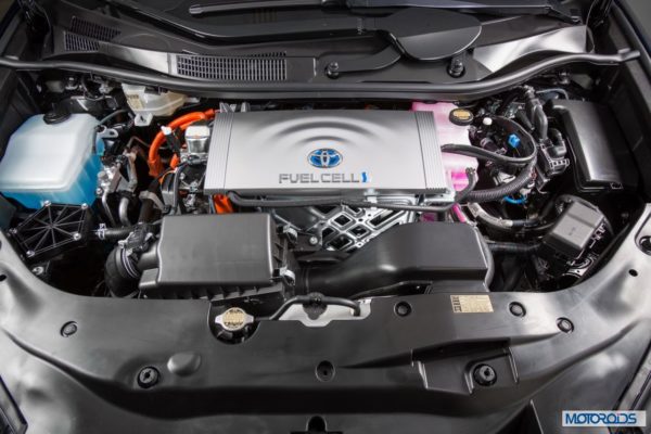 New Toyota Mirai fuel cell car (11)