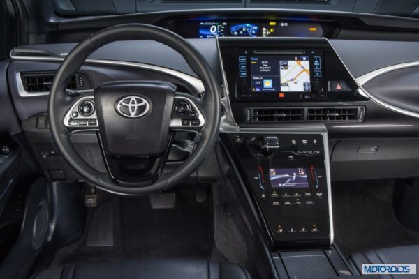 New Toyota Mirai fuel cell car (13)