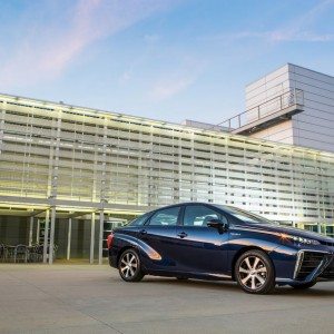 New Toyota Mirai fuel cell car