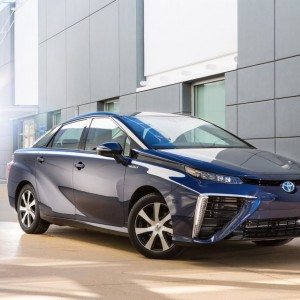 New Toyota Mirai fuel cell car