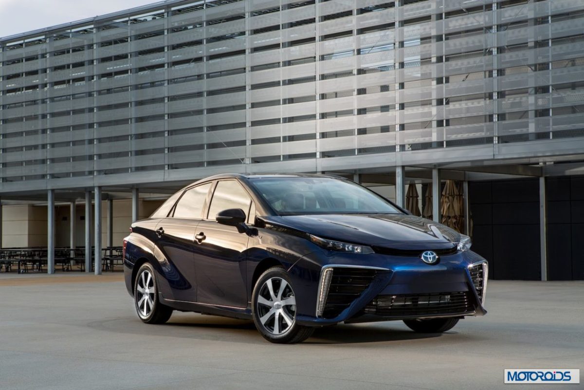 New Toyota Mirai fuel cell car