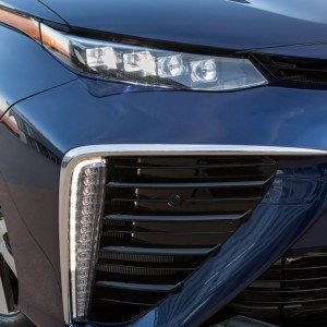 New Toyota Mirai fuel cell car