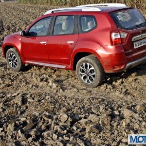 Nissan Terrano Son of the Soil Drive