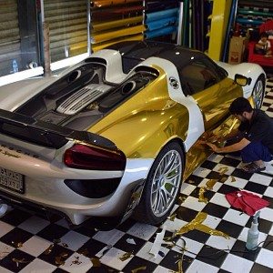 Porsche  Spyder Gold Wrapped In The Making