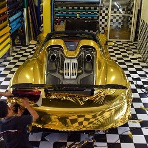 Porsche  Spyder Gold Wrapped In The Making