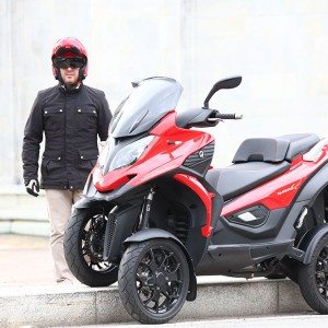 Portal Admin Opfylde Meet Quadro4- the world's first 4 wheeled tilting scooter! | Motoroids