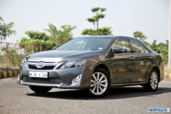 Toyota Camry Hybrid (14)