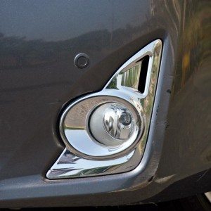 Toyota Camry Hybrid fog lamp