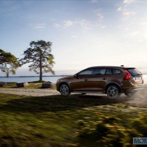 Volvo Cars reveals new V Cross Country Official image