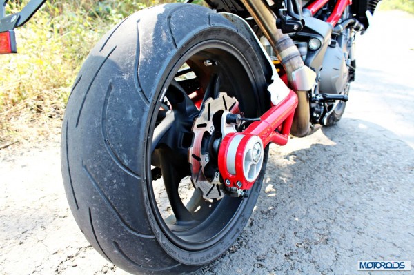 benelli-tnt-899-rear tyre