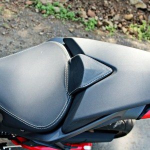 benelli tnt  seat