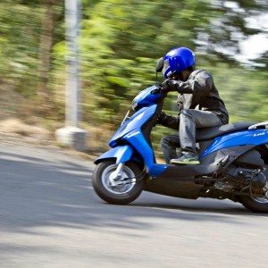 suzuki lets cornering