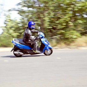 suzuki lets cornering inside