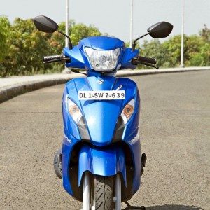 suzuki lets front closeup