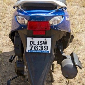 suzuki lets number plate rear