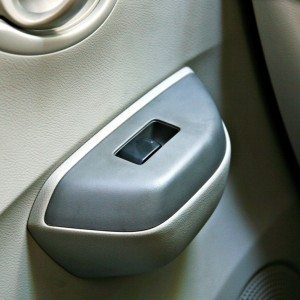 Datsun GO power window switch