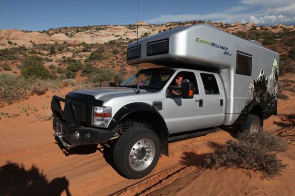 EarthRoamer XV LT expedition vehicle (4)